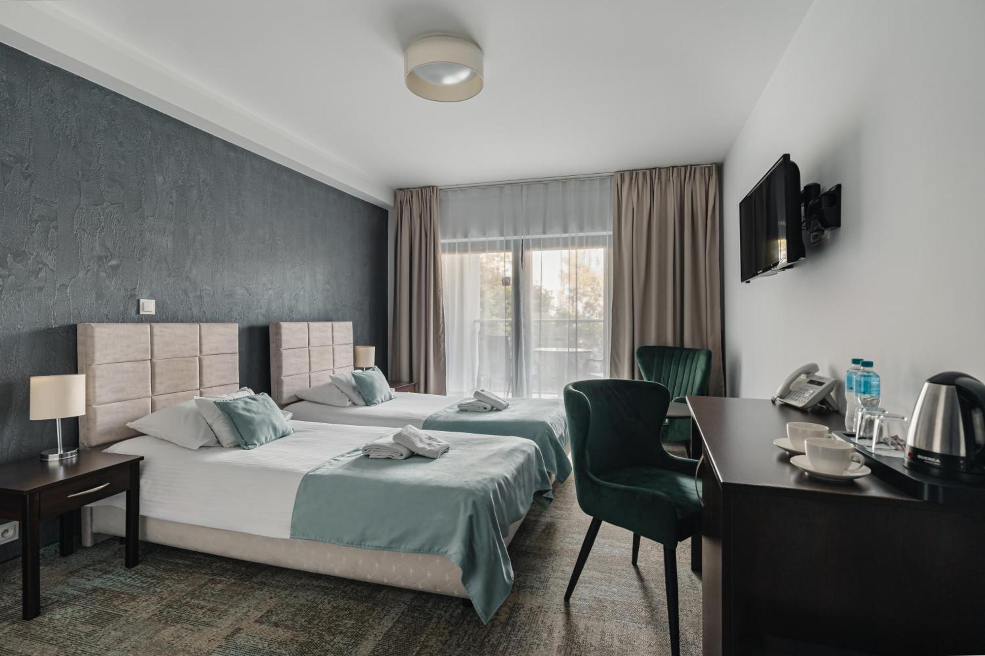 Rewita Korab Hotel Сопот Екстериор снимка