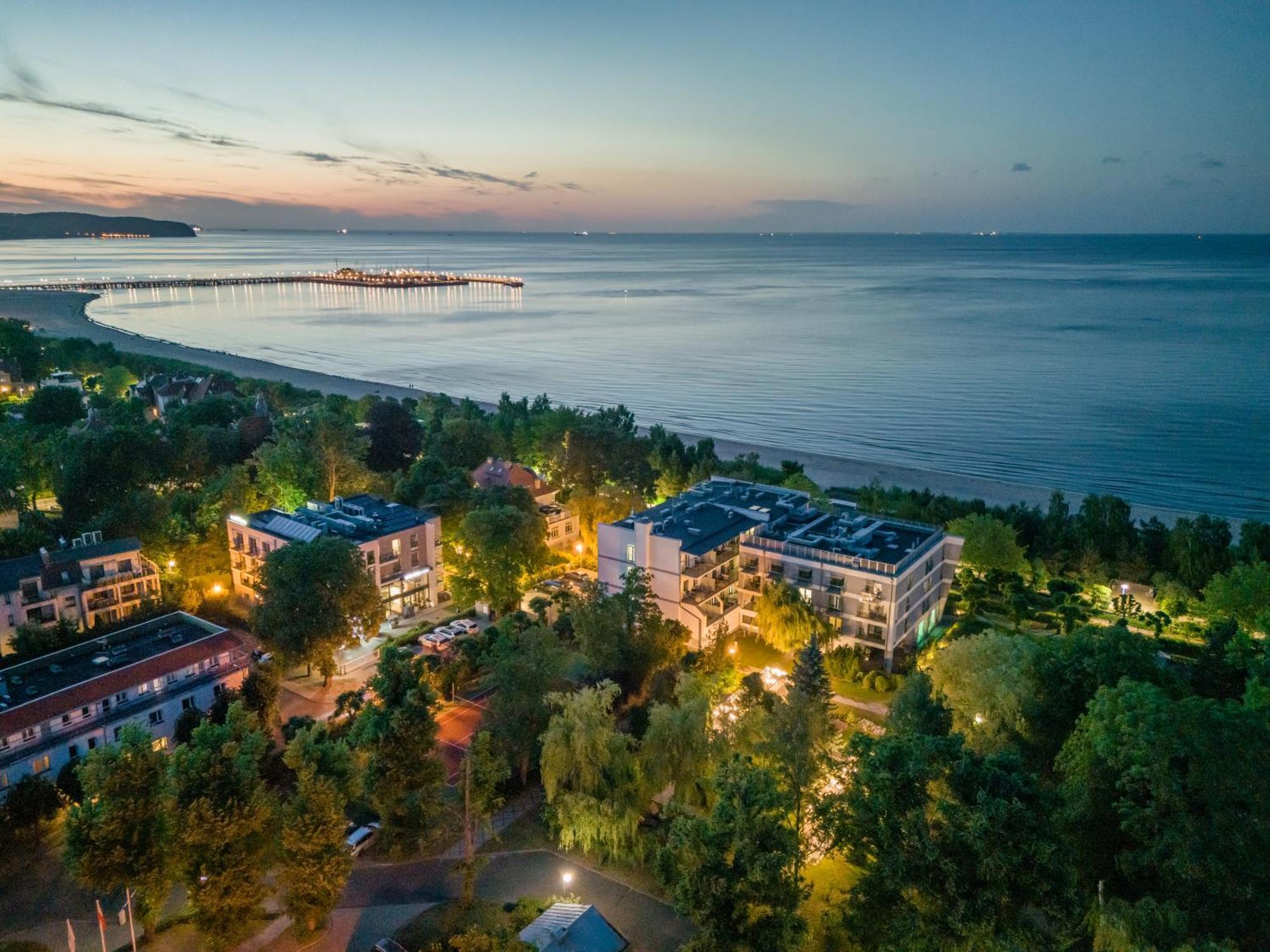 Rewita Korab Hotel Сопот Екстериор снимка