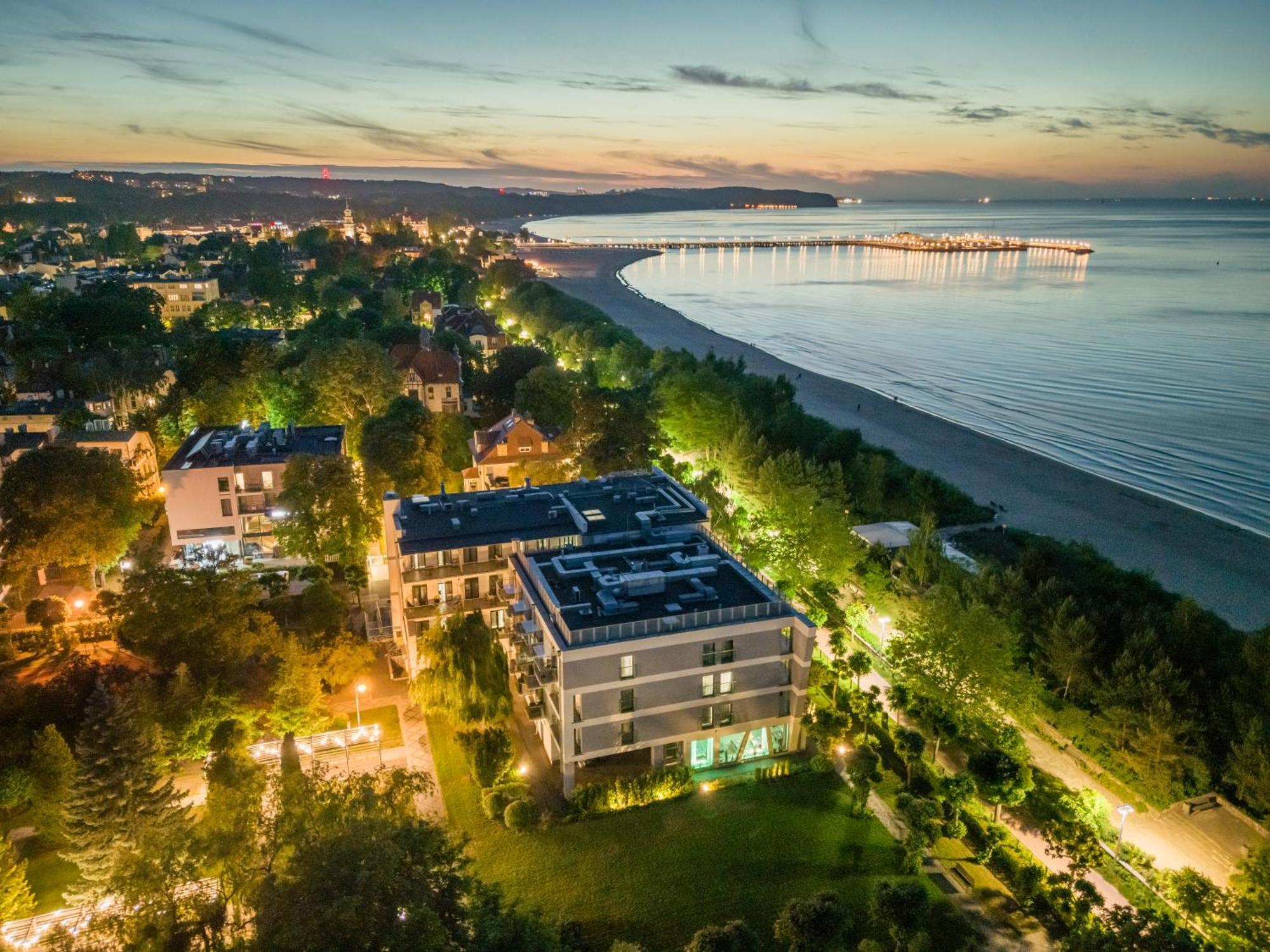 Rewita Korab Hotel Сопот Екстериор снимка